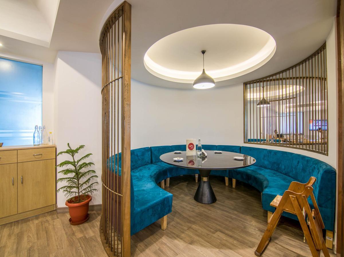 Oyo Townhouse 028 Corporate Suite Noida Luaran gambar